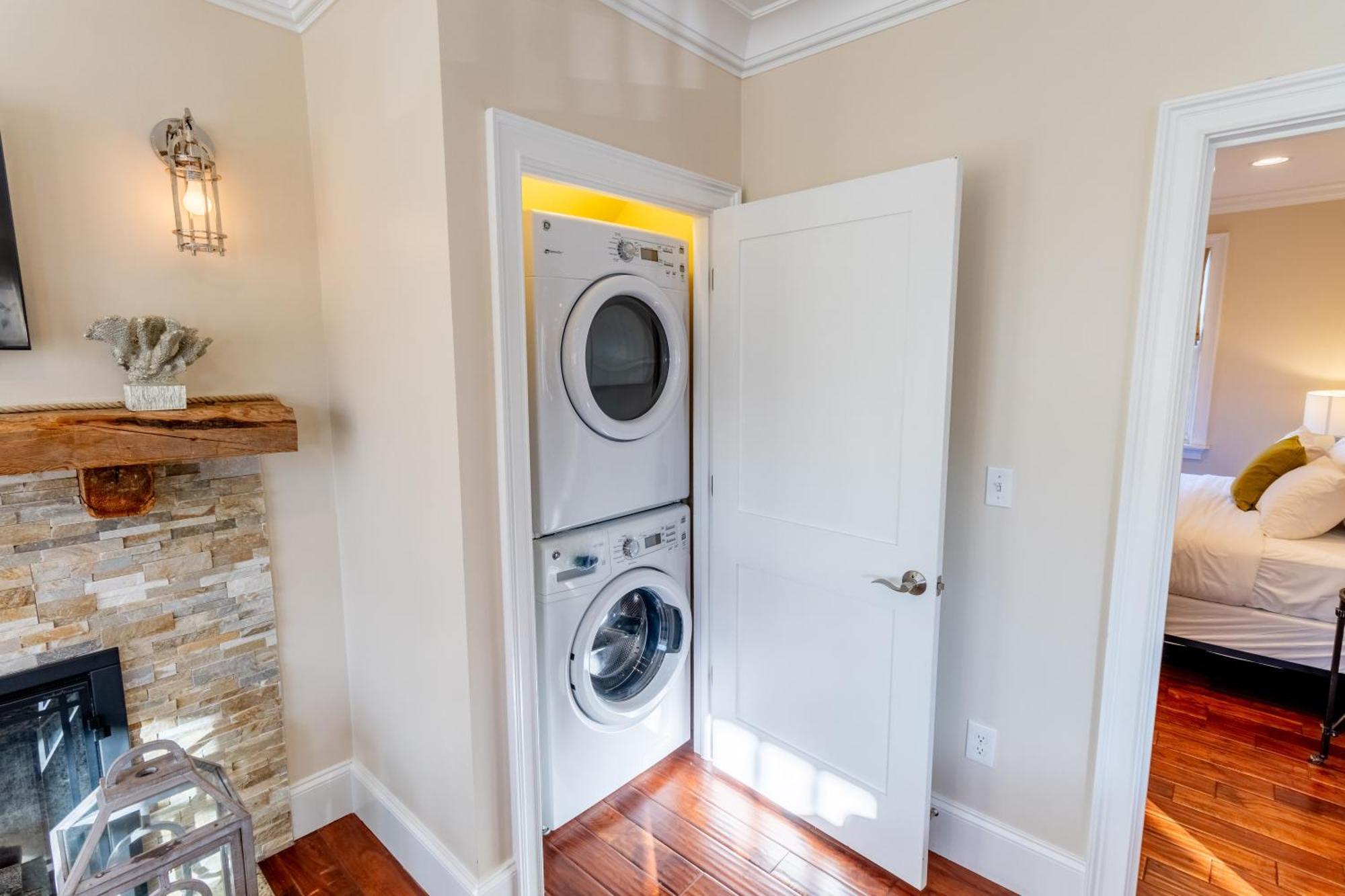Apartament The Newport Lofts - 546 Thames Street Zewnętrze zdjęcie