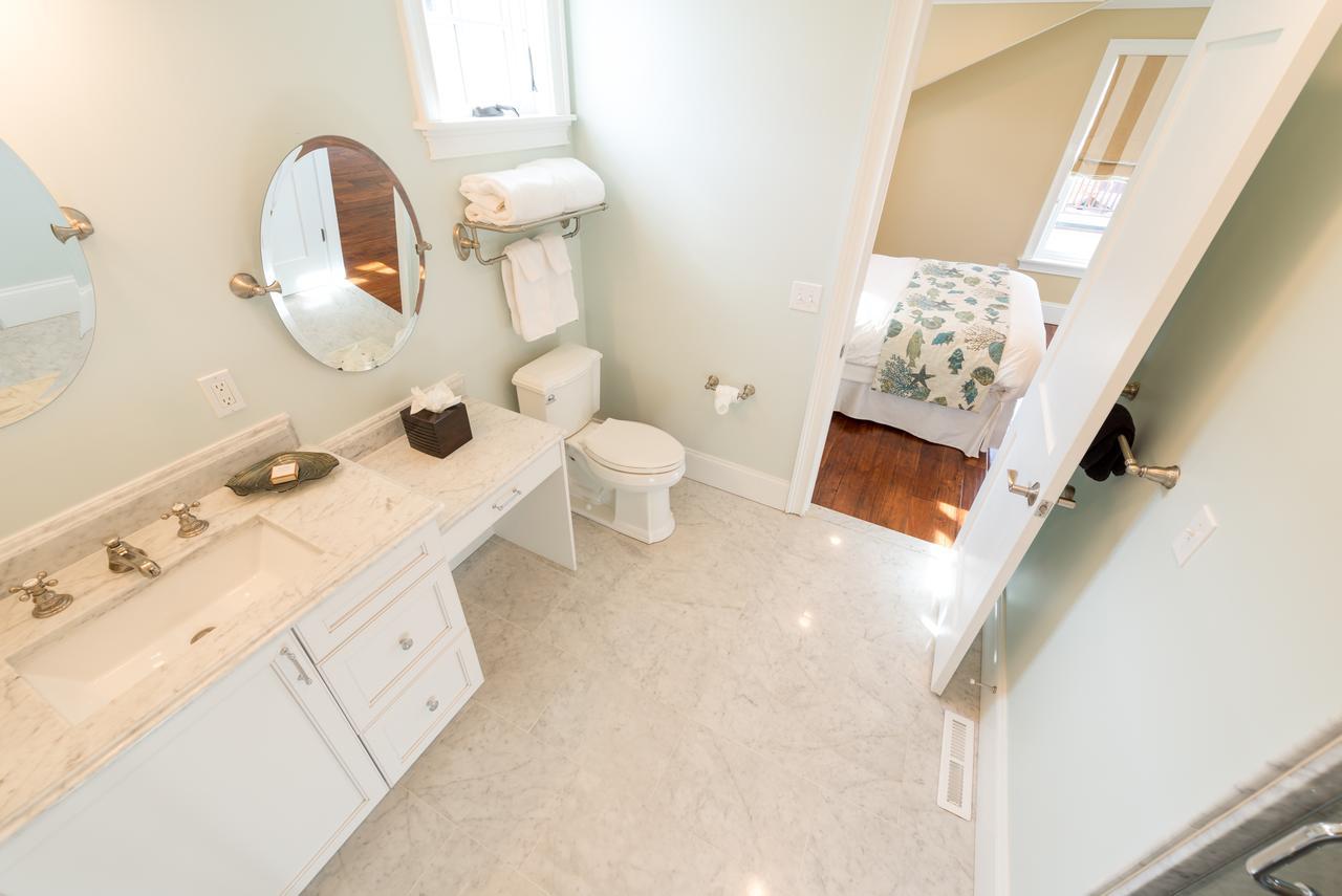 Apartament The Newport Lofts - 546 Thames Street Zewnętrze zdjęcie